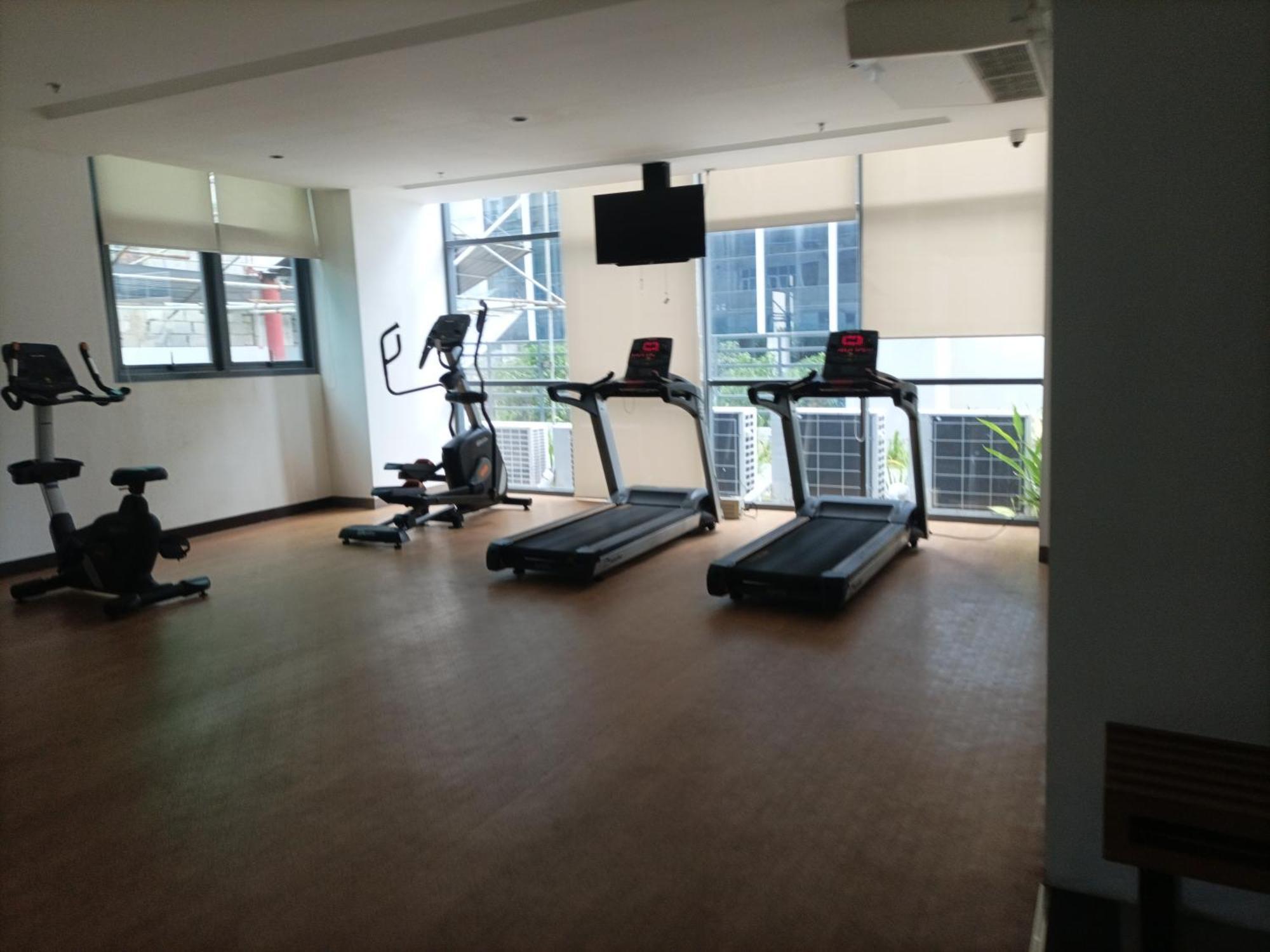 One Manchester Place Condo Lapu-Lapu City Buitenkant foto