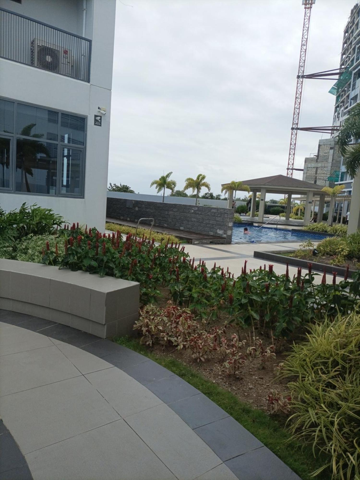 One Manchester Place Condo Lapu-Lapu City Buitenkant foto